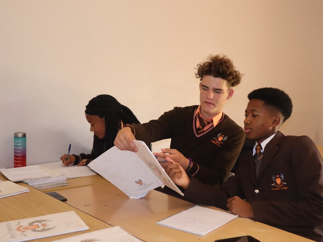 fortcode-students-in-class