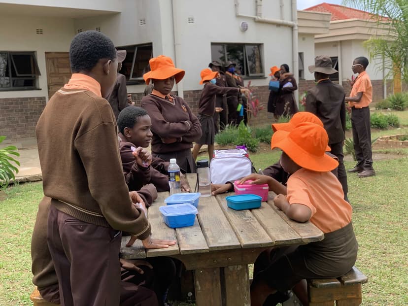 Fortcode College Students having lunch